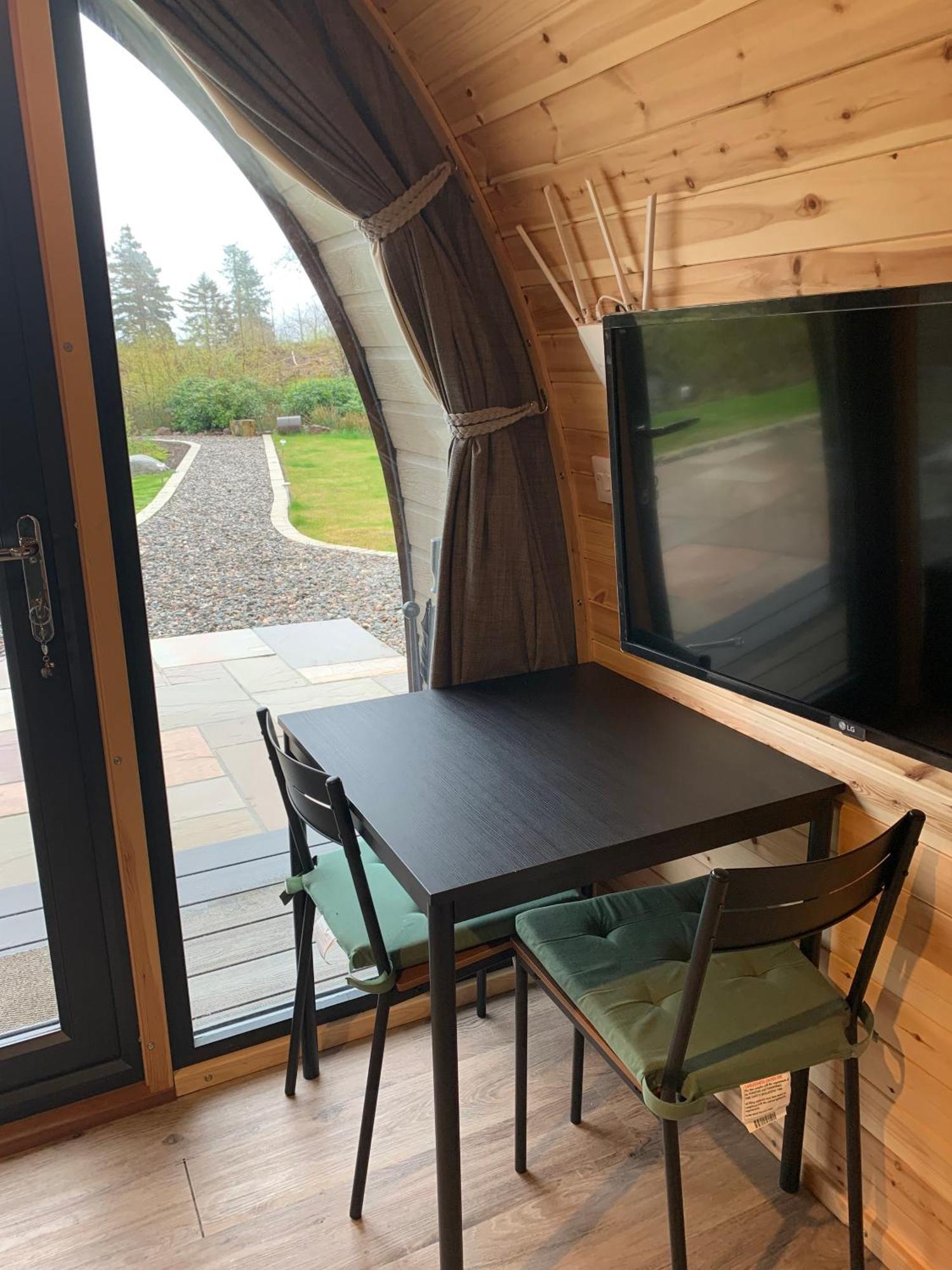 Red Squirrel Pod With Hot Tub Villa Oban Ngoại thất bức ảnh